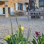 Mas Tulipe De Soie 住宿加早餐酒店