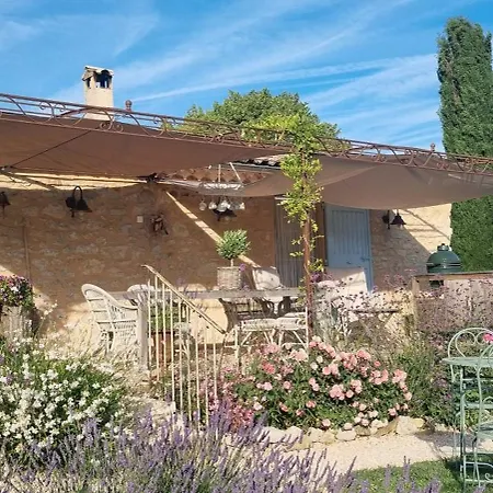 Bed & Breakfast Mas Tulipe De Soie 3*