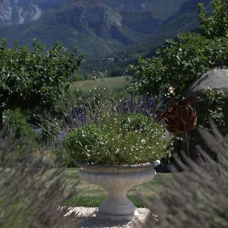Bed & Breakfast Mas Tulipe De Soie 3*