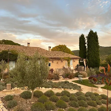 Bed & Breakfast Mas Tulipe De Soie